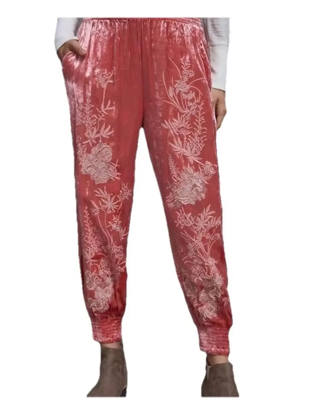 Anthropologie Rosie Embroidered Crushed Velvet Joggers Sz small boho PINK pants - Picture 1 of 8